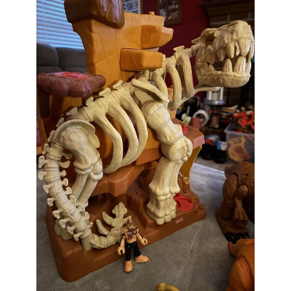 Fisher Price Imaginext Dinosaur T-Rex Mountain Playset Dino Lot Cavemen